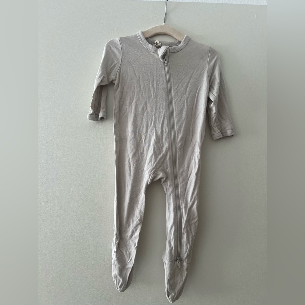 Kyte Baby Zippered Footie- Oat 0-3M